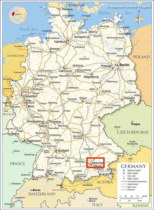 Ville de Munich sur la carte de Bavaria - Germany